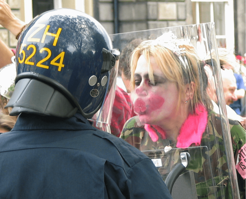 CIRCA member kissing a pig